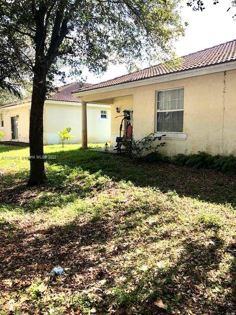 Miramar, FL 33025,2521 SW 88th Avenue Miram 88th Avenue