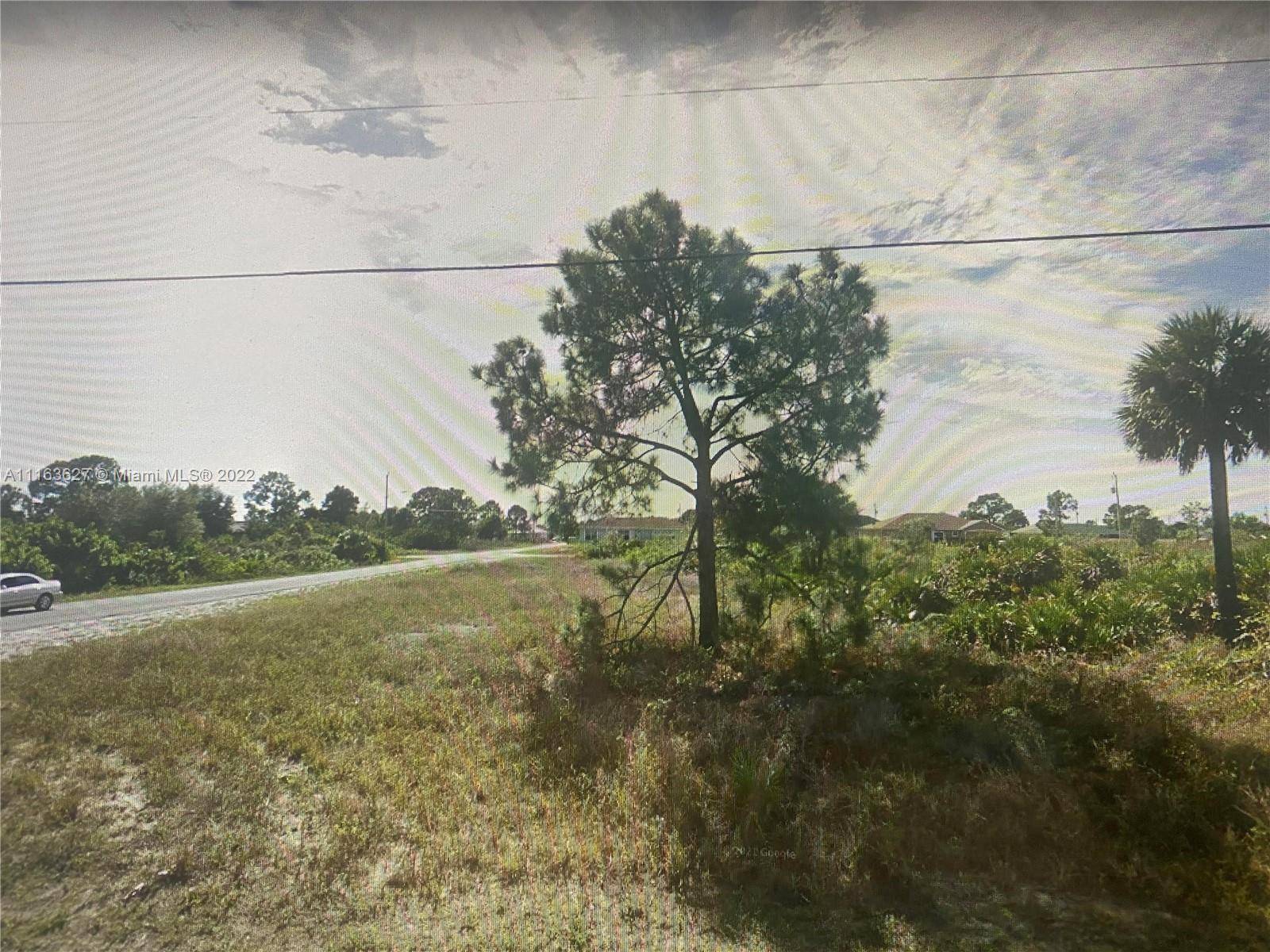 Lehigh Acres, FL 33971,3203 W 8 ST