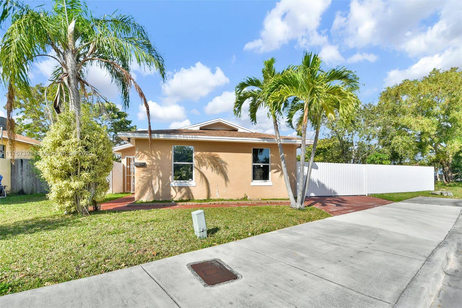 Cutler Bay, FL 33189,21106 Permit Ln
