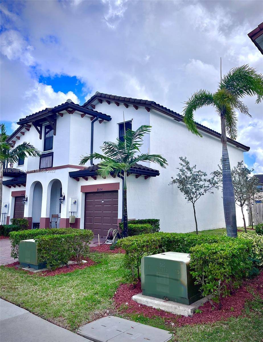 Doral, FL 33178,10250 NW 88th Ter #10250