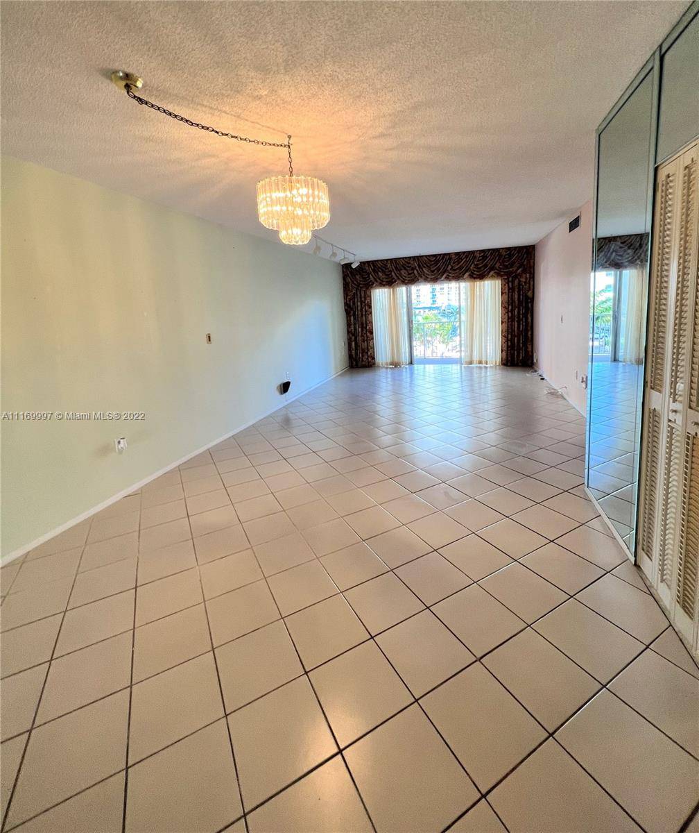 Hallandale Beach, FL 33009,1985 S Ocean Dr #3H