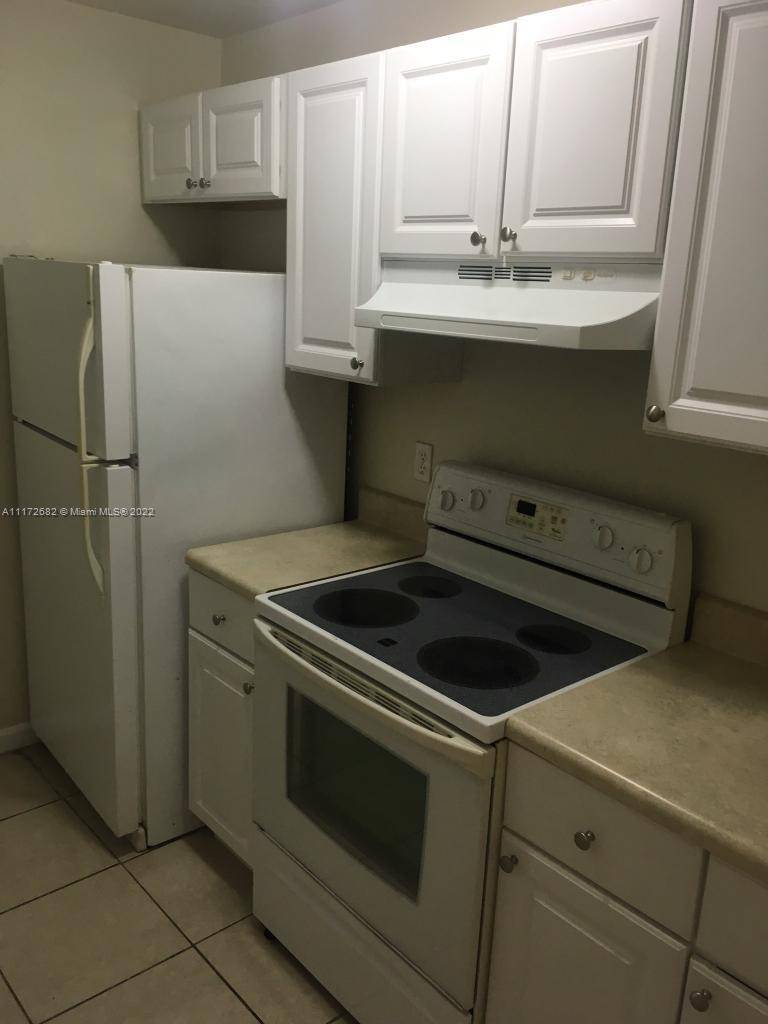 Lauderhill, FL 33313,2820 NW 55th Ave #2B