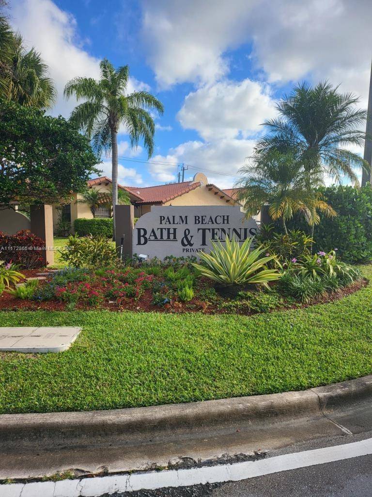 Delray Beach, FL 33484,5223 Grande Palm Cir