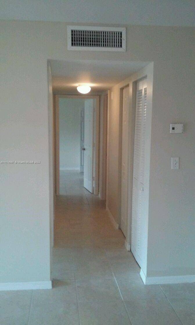 Lauderhill, FL 33313,2922 NW 55th Ave #2A