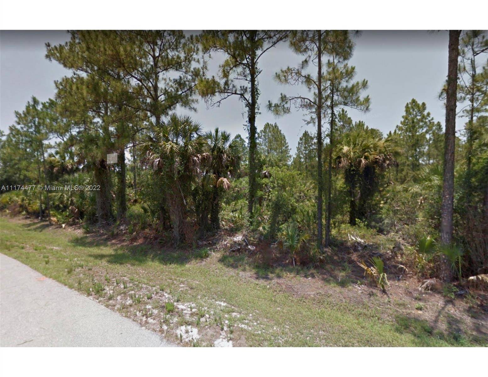 Naples, FL 34117,352000 Golden Gate Est unit 84