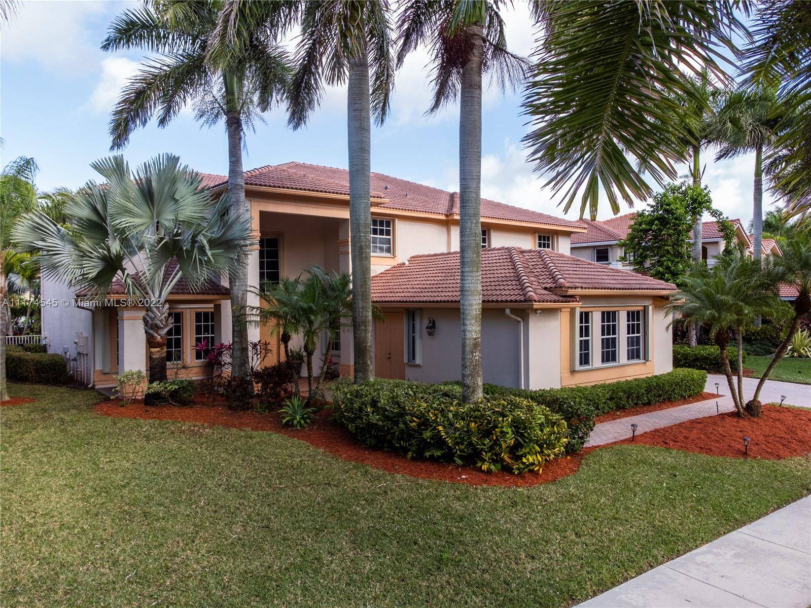 Weston, FL 33327,923 Gulfstream Ct