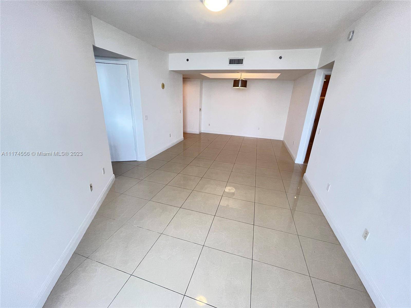 Sunny Isles Beach, FL 33160,15901 Collins Ave #3005