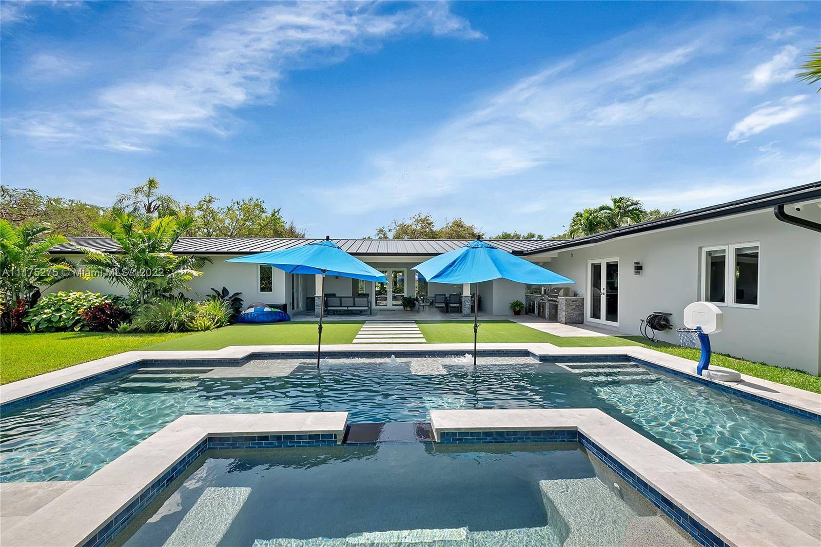 Pinecrest, FL 33156,7301 SW 134 Ter