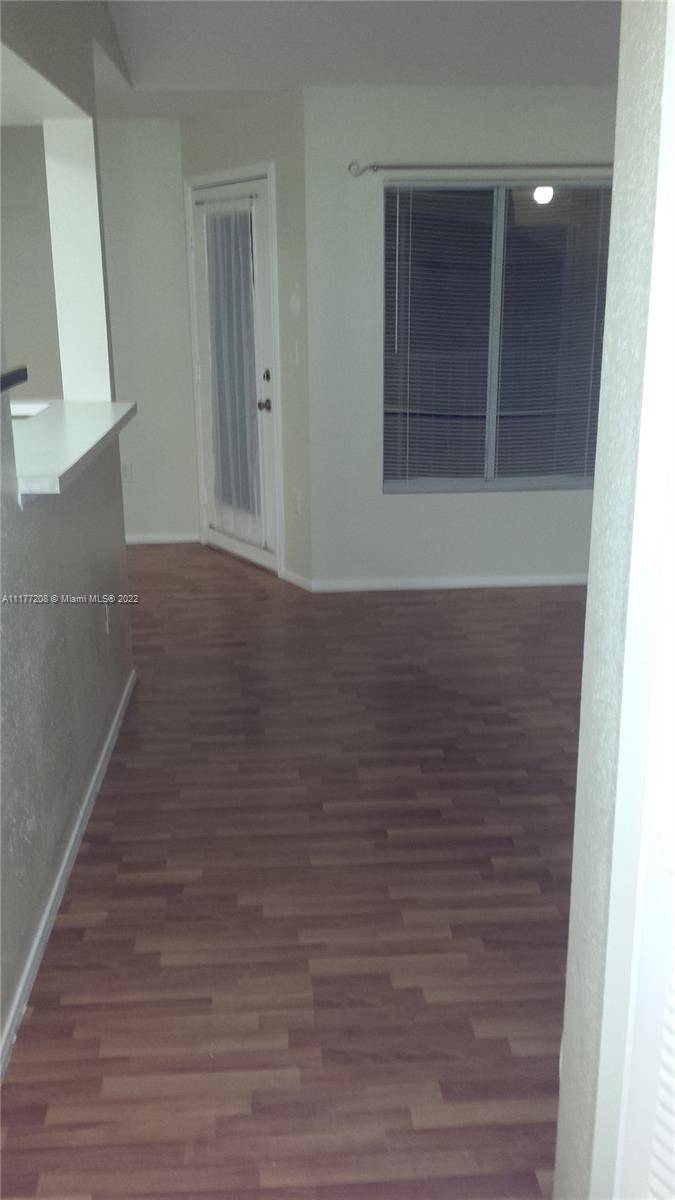 Oakland Park, FL 33309,2460 NW 33rd St #1715