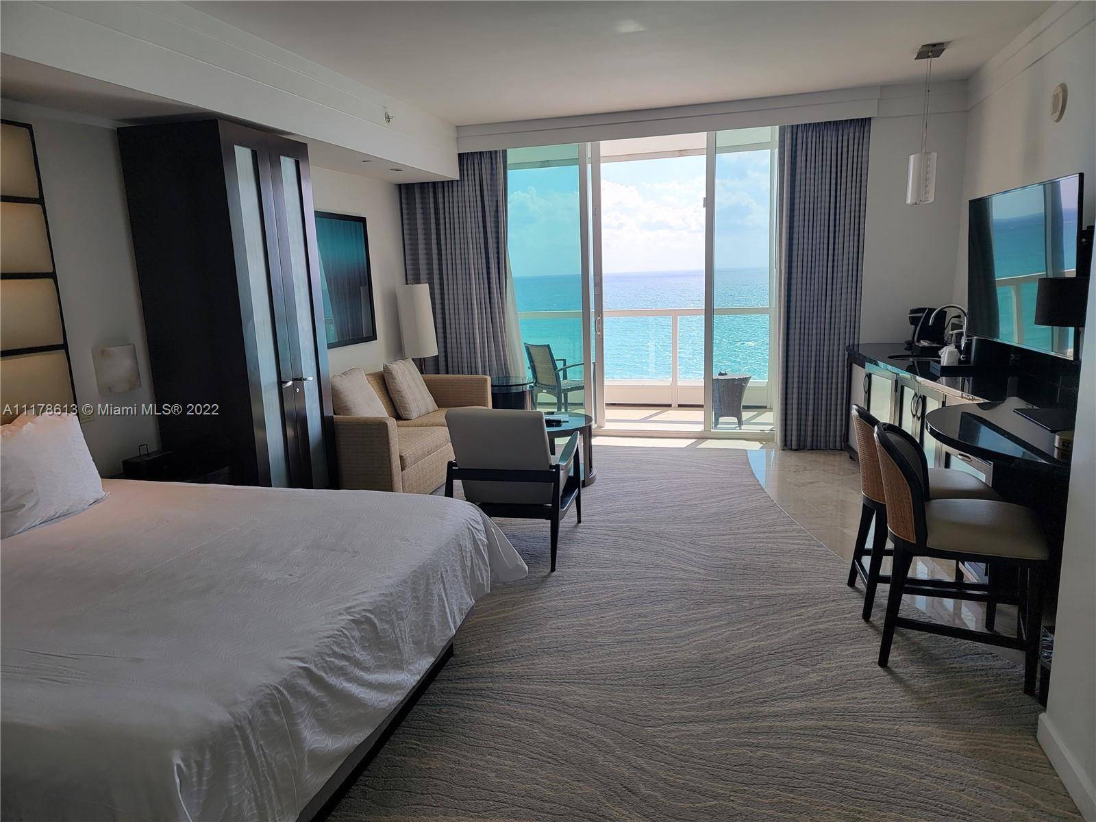 Miami Beach, FL 33140,4391 Collins Ave #1712