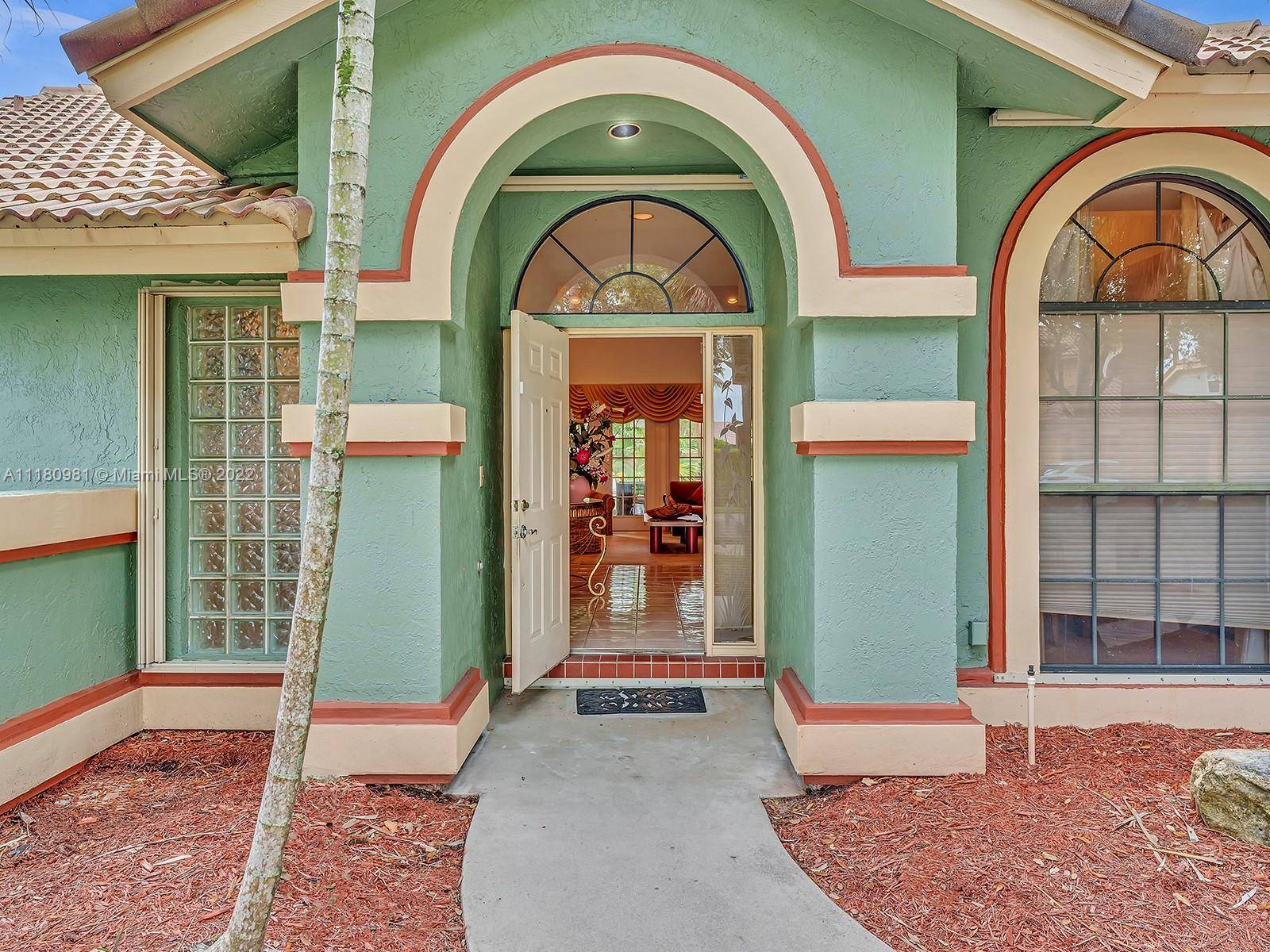 Plantation, FL 33322,10910 NW 18th Ct