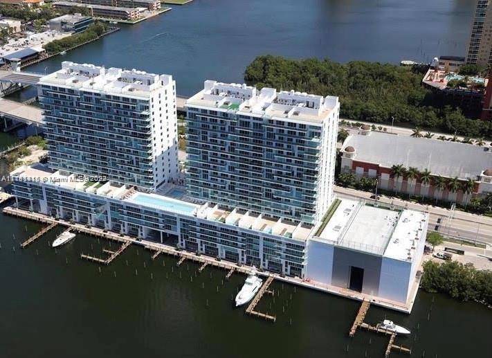 Sunny Isles Beach, FL 33160,400 Sunny Isles Blvd