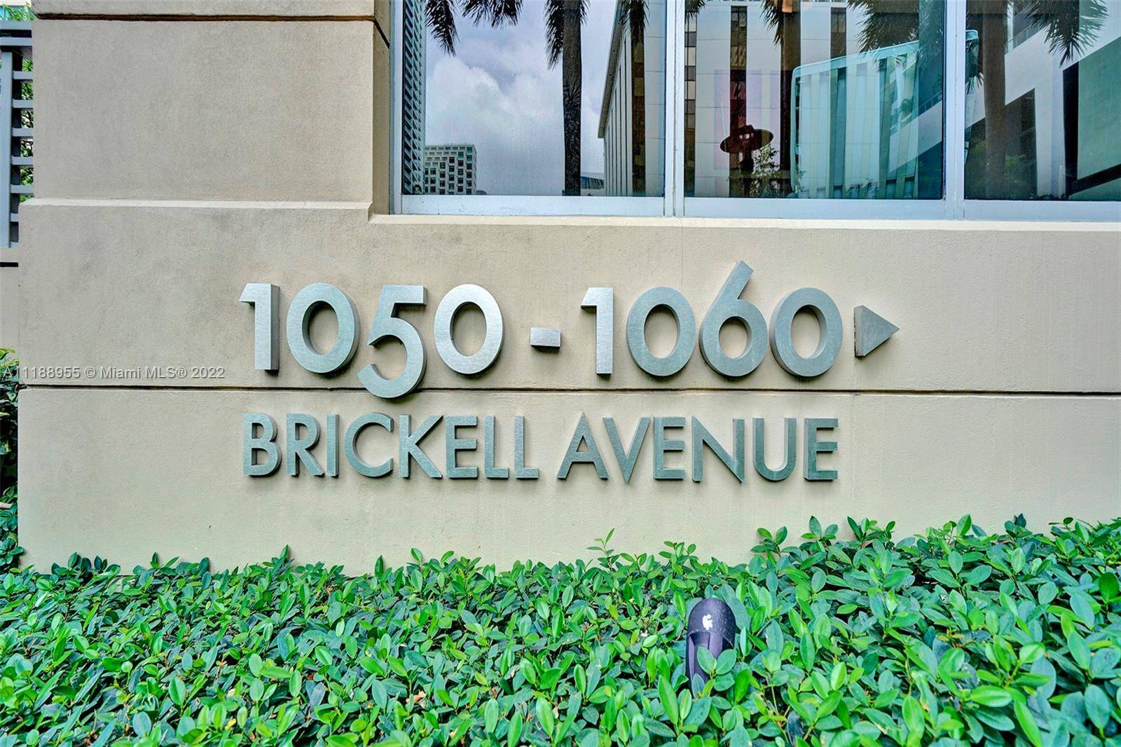 Miami, FL 33131,1050 Brickell Ave #1010