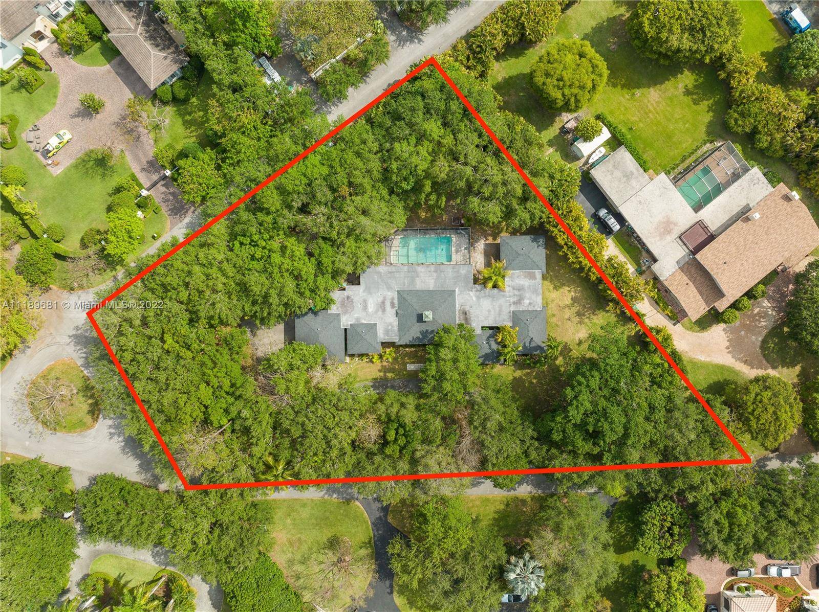 Pinecrest, FL 33156,6465 SW 126th Street Rd