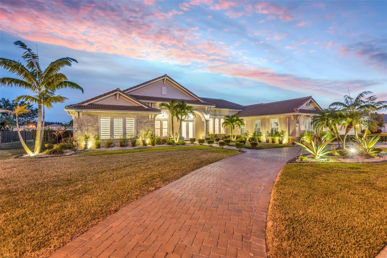 Davie, FL 33314,5630 N Sterling Ranch Dr