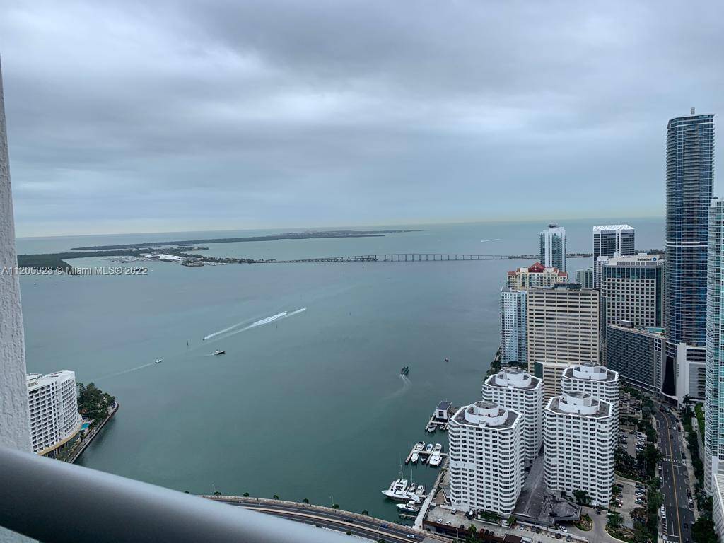 Miami, FL 33131,495 Brickell Ave #5607