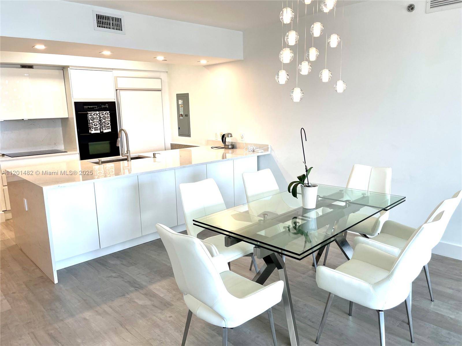 Hallandale Beach, FL 33009,1830 S Ocean Dr #1603
