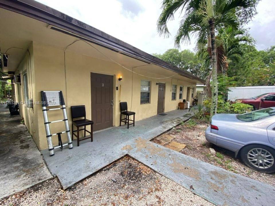 Fort Lauderdale, FL 33315,930 SW 29th St