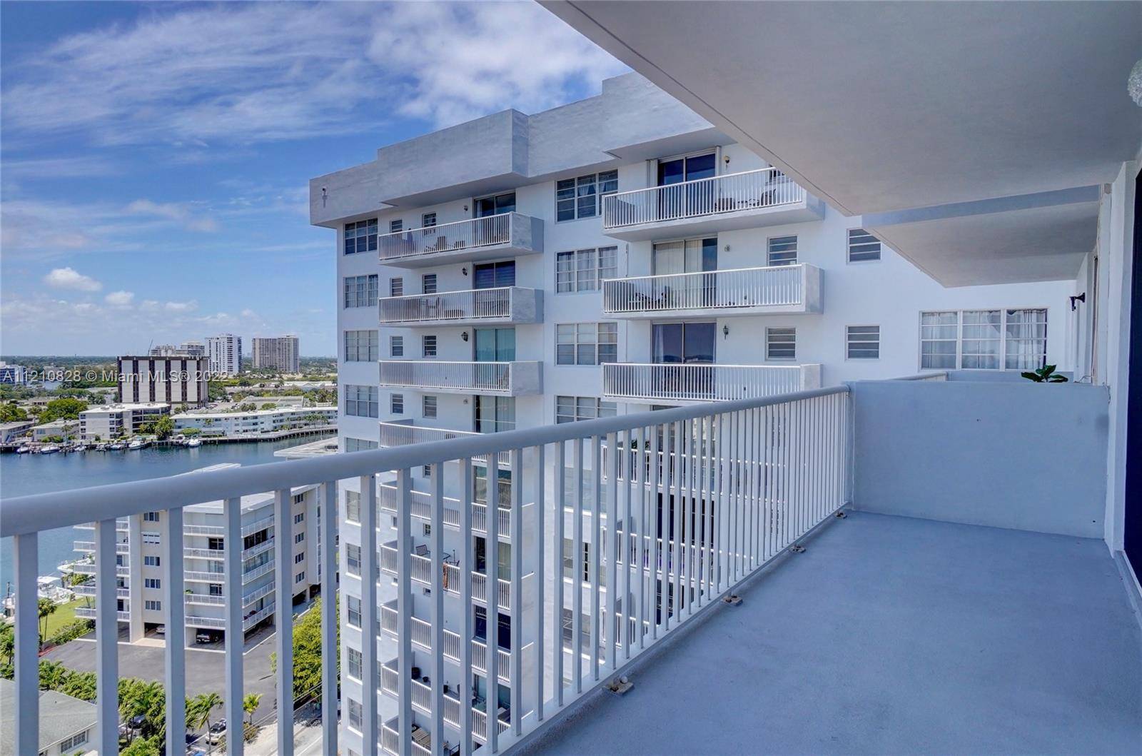 Hallandale Beach, FL 33009,137 Golden Isles Dr #1410