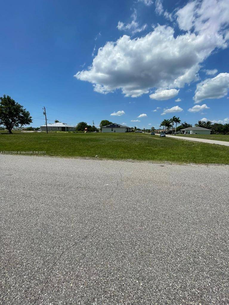 Cape Coral, FL 33909,2800 NE 4TH PLACE