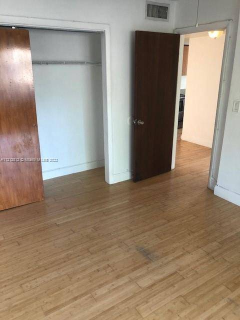 Miami, FL 33137,650 NE 61st St #21