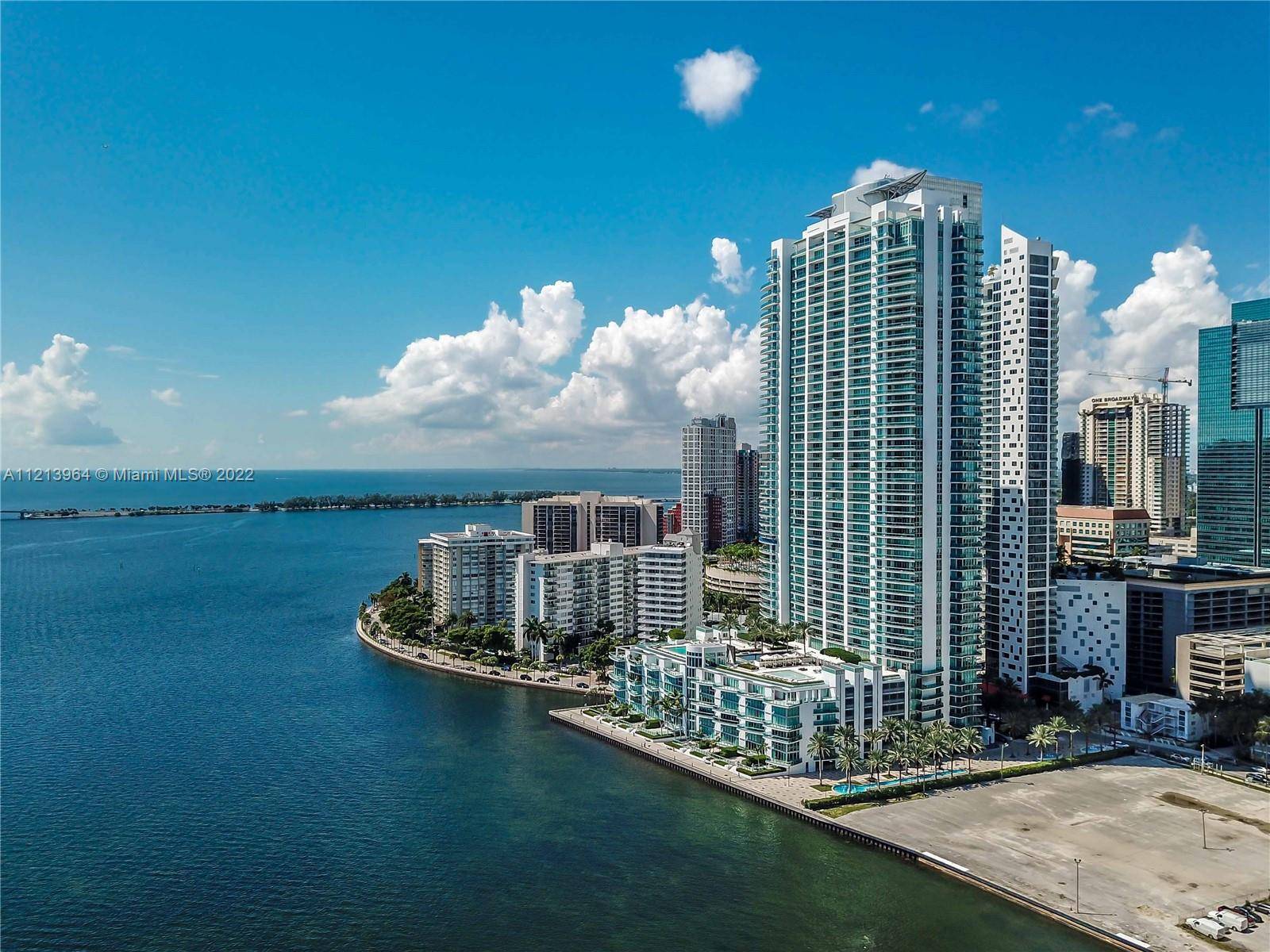 Miami, FL 33131,1331 Brickell Bay Dr #611