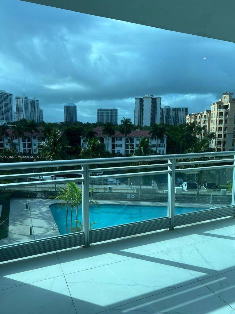 Aventura, FL 33180,2950 NE 188th St #345