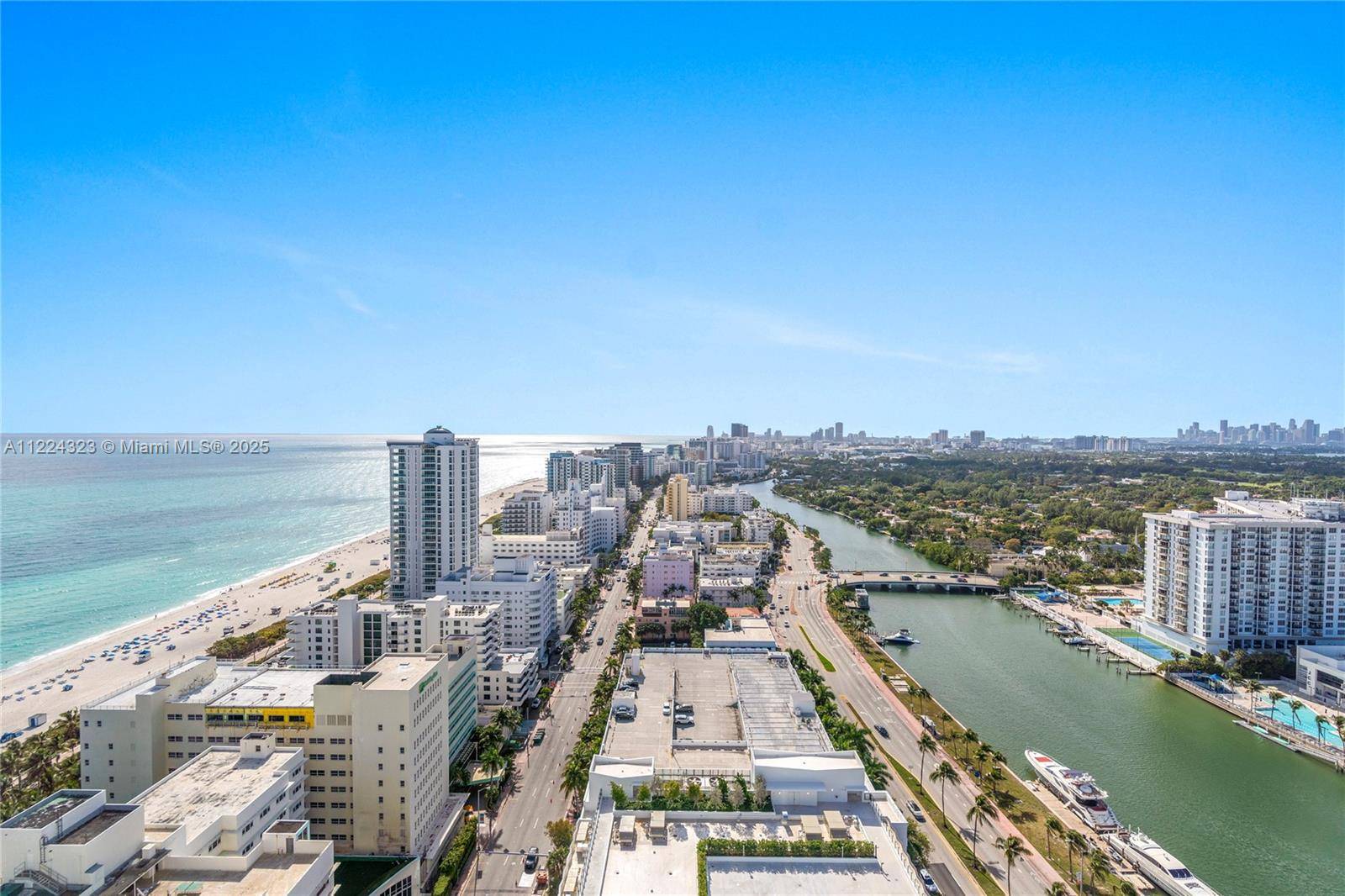 Miami Beach, FL 33140,4401 COLLINS AV #2906/2908