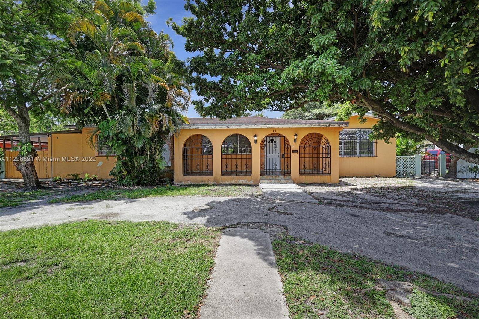 Hialeah, FL 33012,40 W 51st St