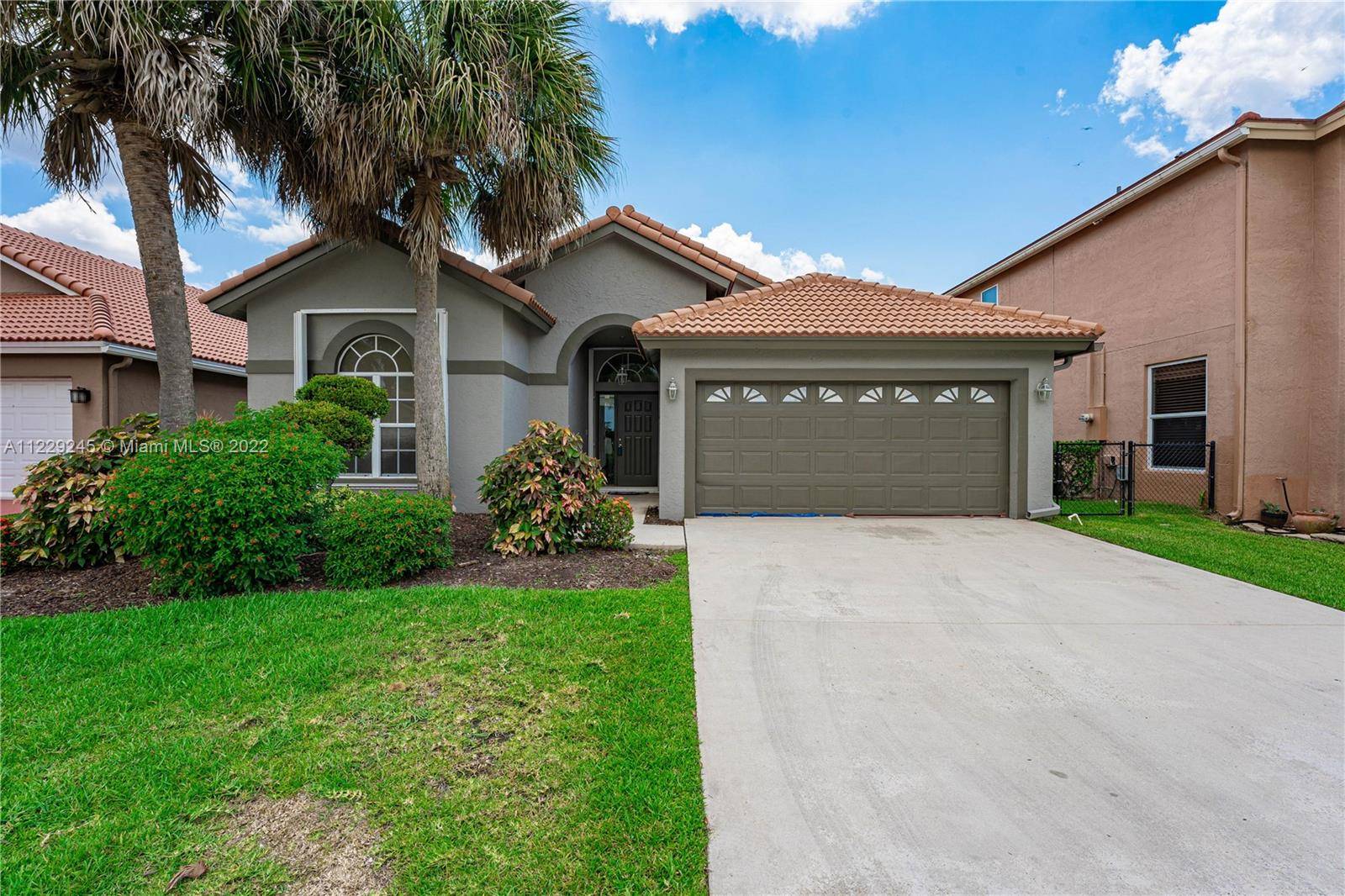 Boca Raton, FL 33428,21855 Philmont Ct