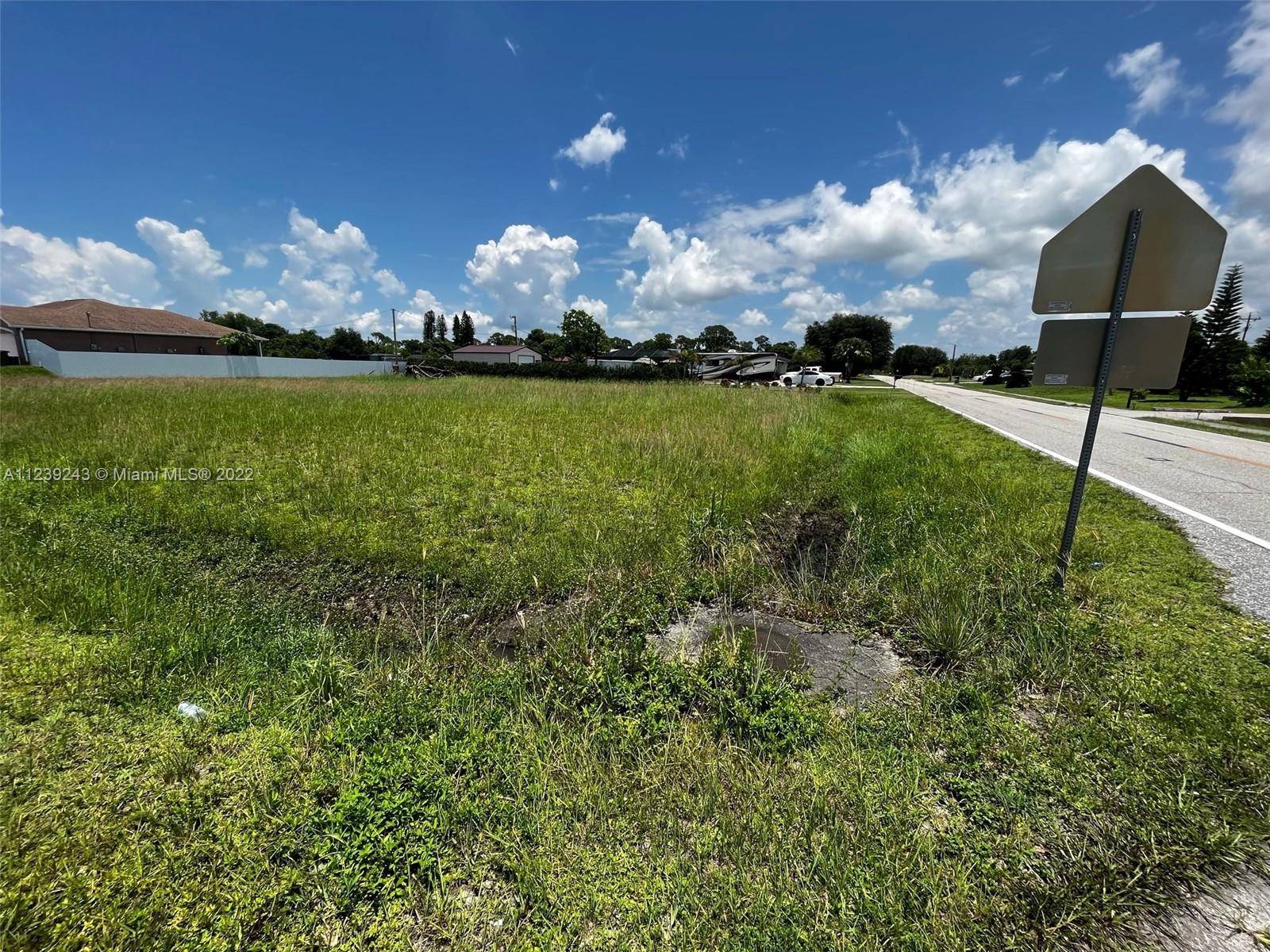 Lehigh Acres, FL 33936,205 Arthur Ave