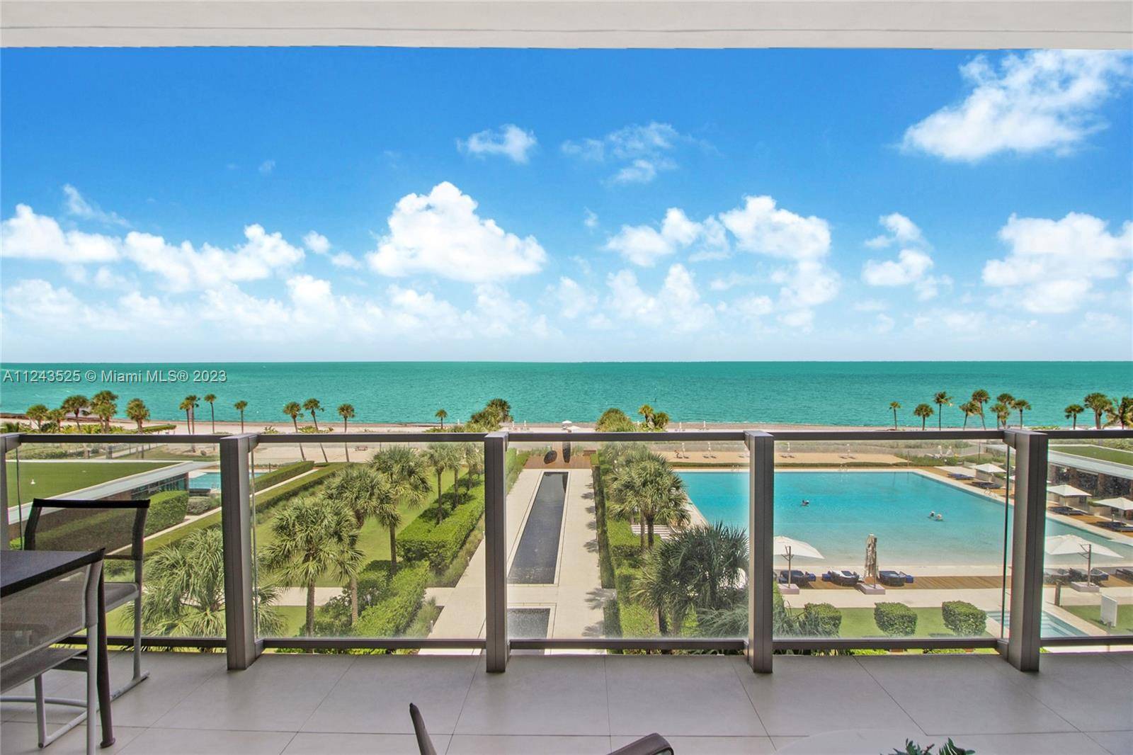 Key Biscayne, FL 33149,360 Ocean Dr #506S