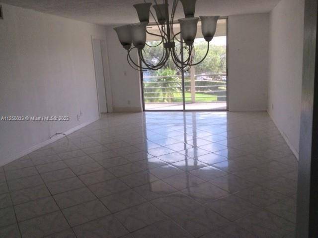 Sunrise, FL 33322,9681 Sunrise Lakes Blvd #202