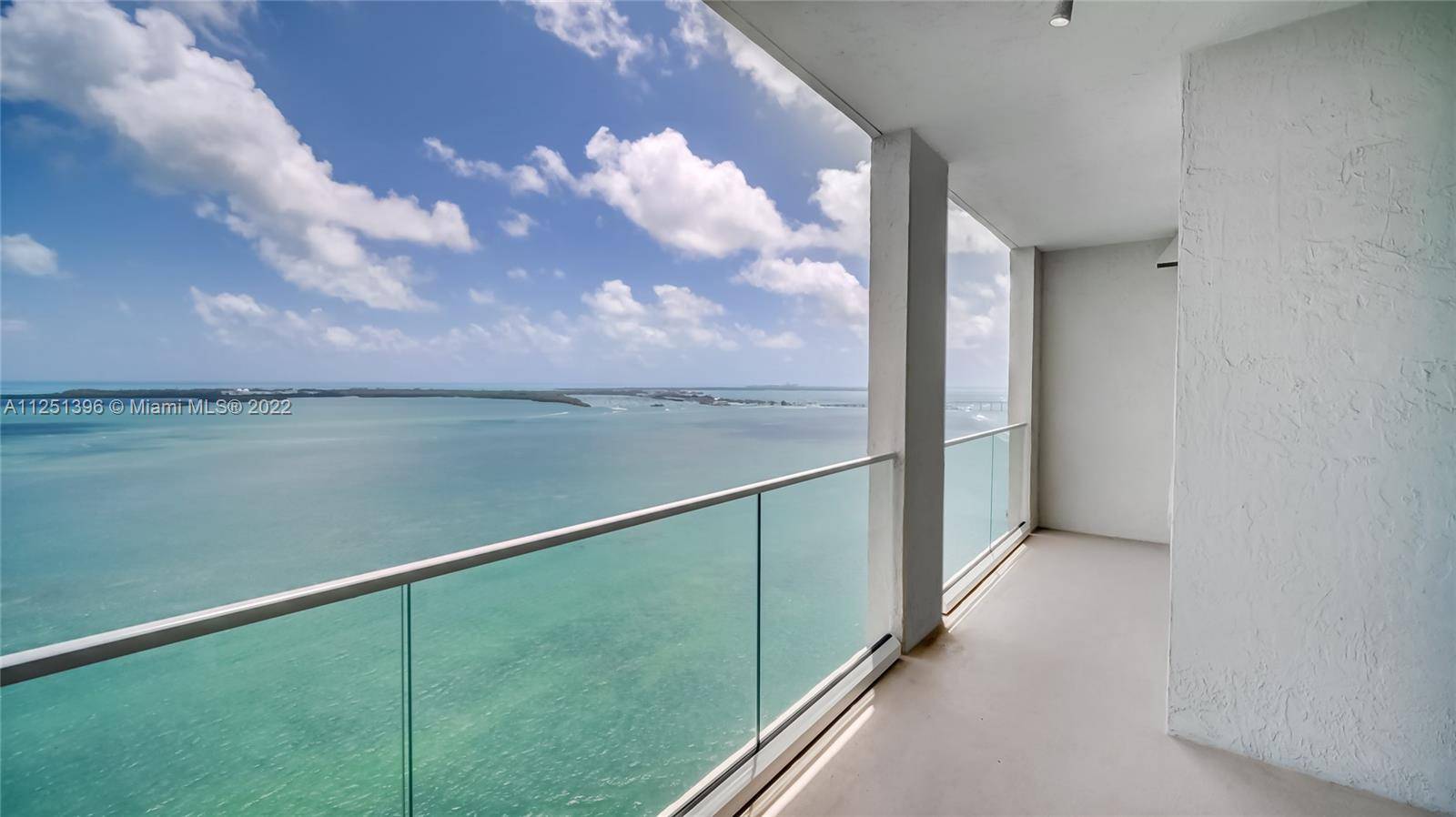 Miami, FL 33131,800 Claughton Island Dr #3101