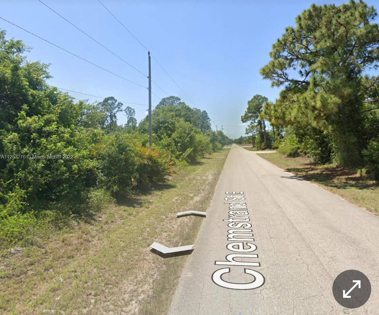 Lehigh Acres, FL 33974,824 Chemstrand st