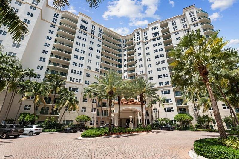 Aventura, FL 33180,20000 E Country Club Dr #310