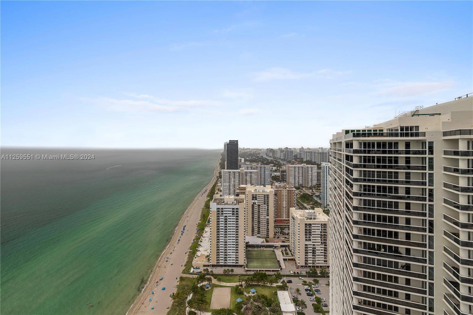 Hallandale Beach, FL 33009,1830 S Ocean Dr #4403