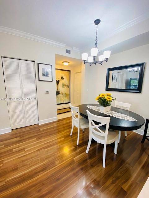 Boynton Beach, FL 33426,2215 N Renaissance Way #215