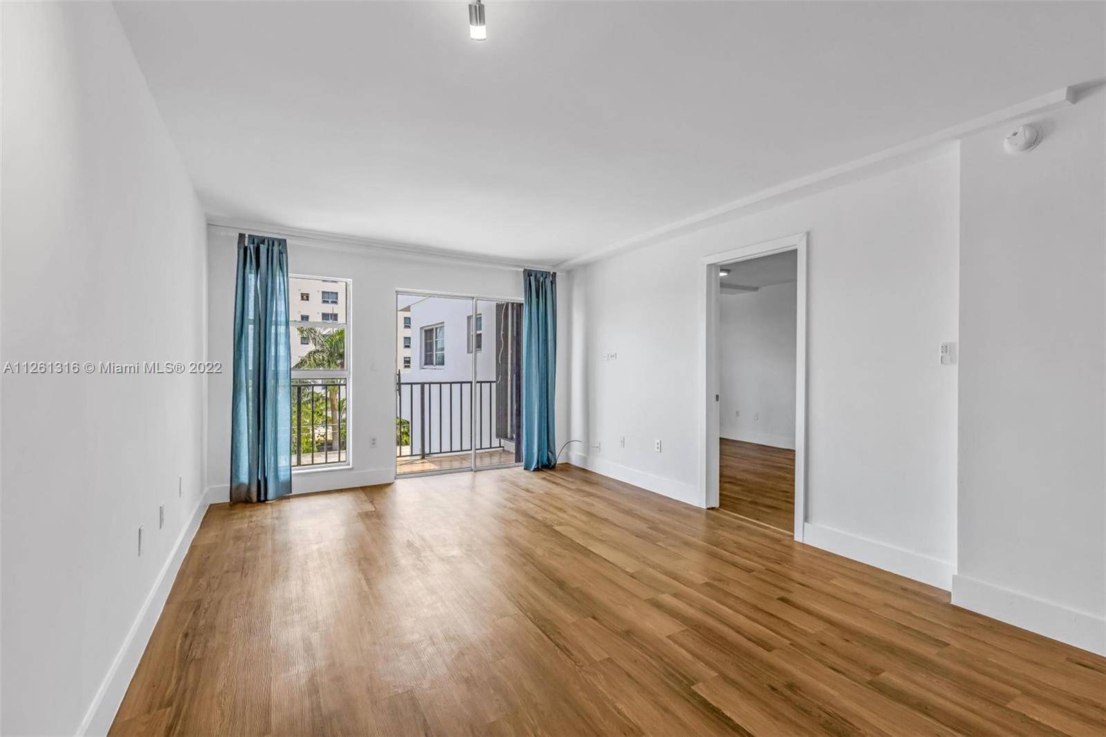 Miami Beach, FL 33139,1900 Meridian Ave #505