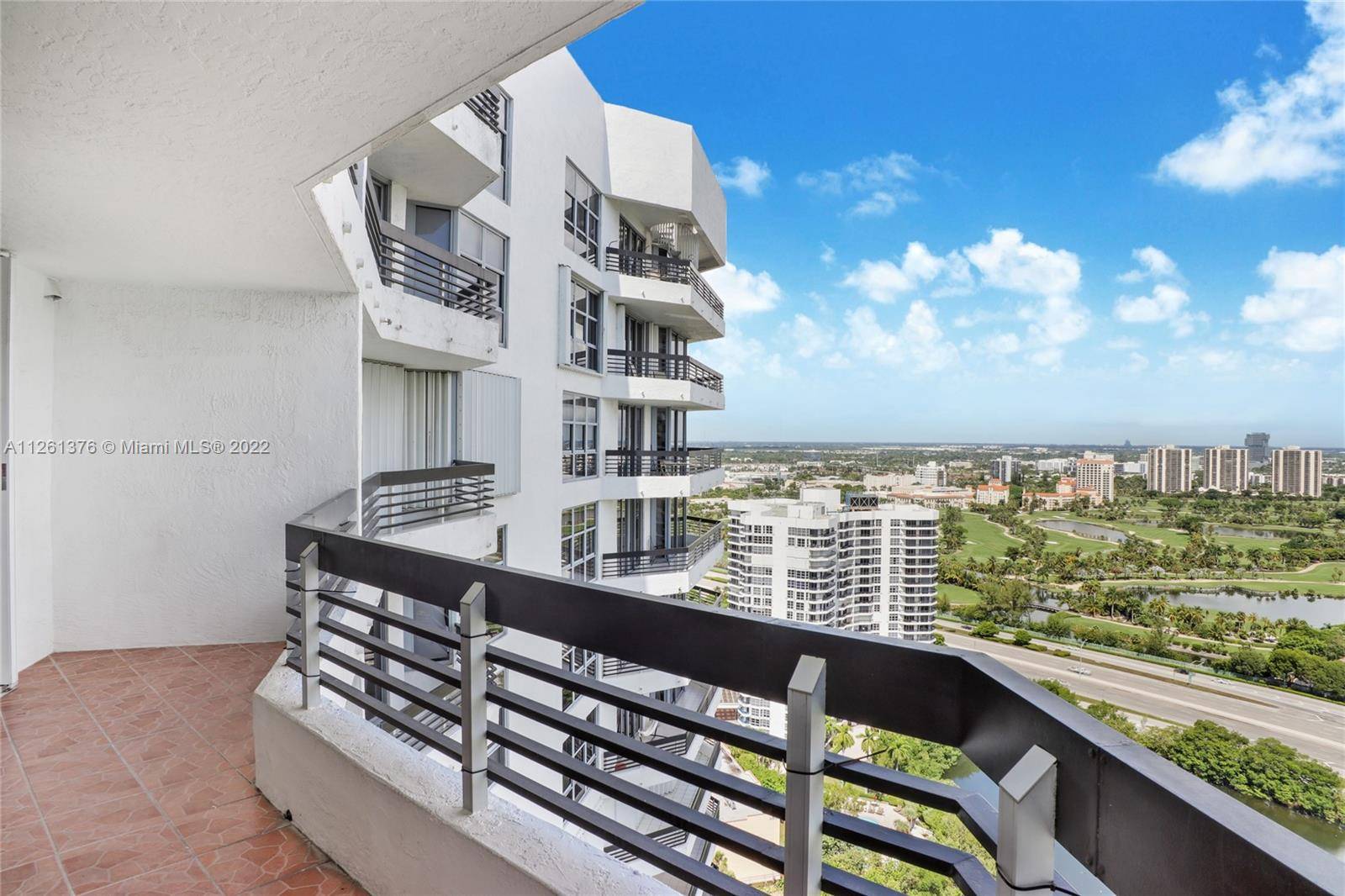 Aventura, FL 33180,3530 Mystic Pointe Dr #3208