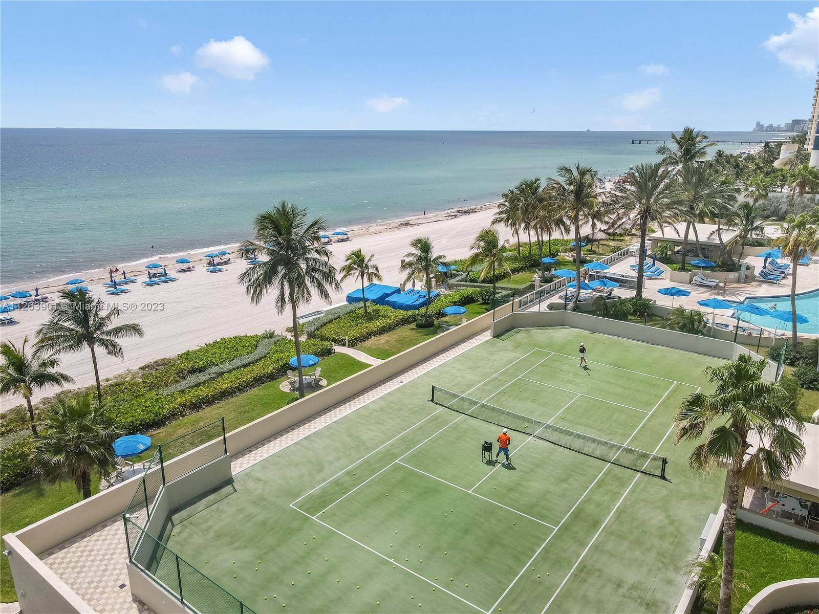 Sunny Isles Beach, FL 33160,17555 Collins Ave #2102