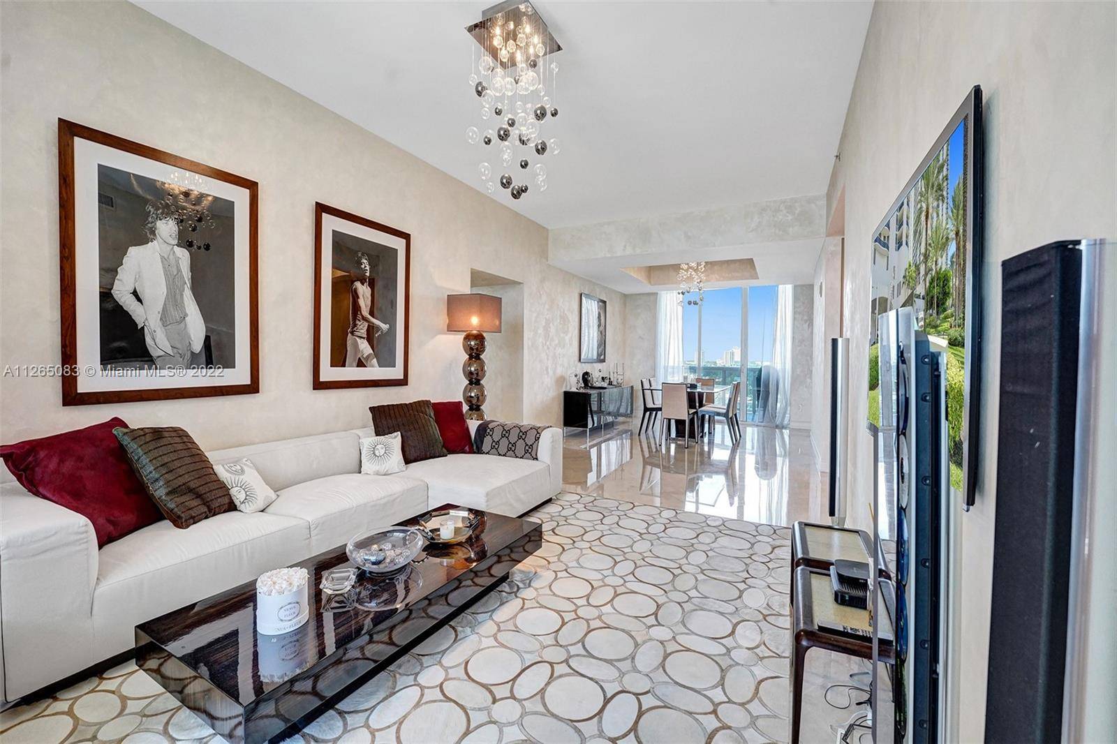 Sunny Isles Beach, FL 33160,16001 Collins Ave #806