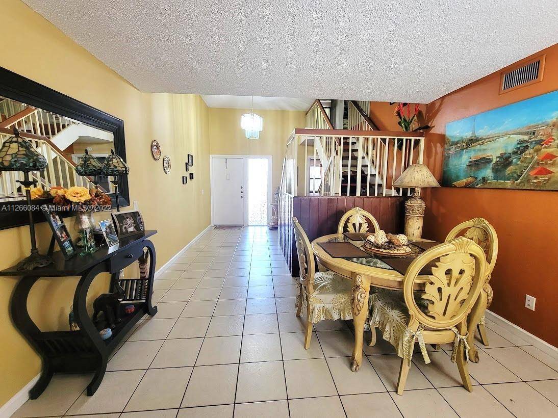 Pembroke Pines, FL 33026,11218 NW 15th Ct