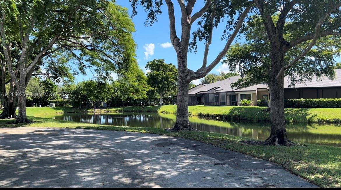 Plantation, FL 33324,304 NW 95th Ave #304