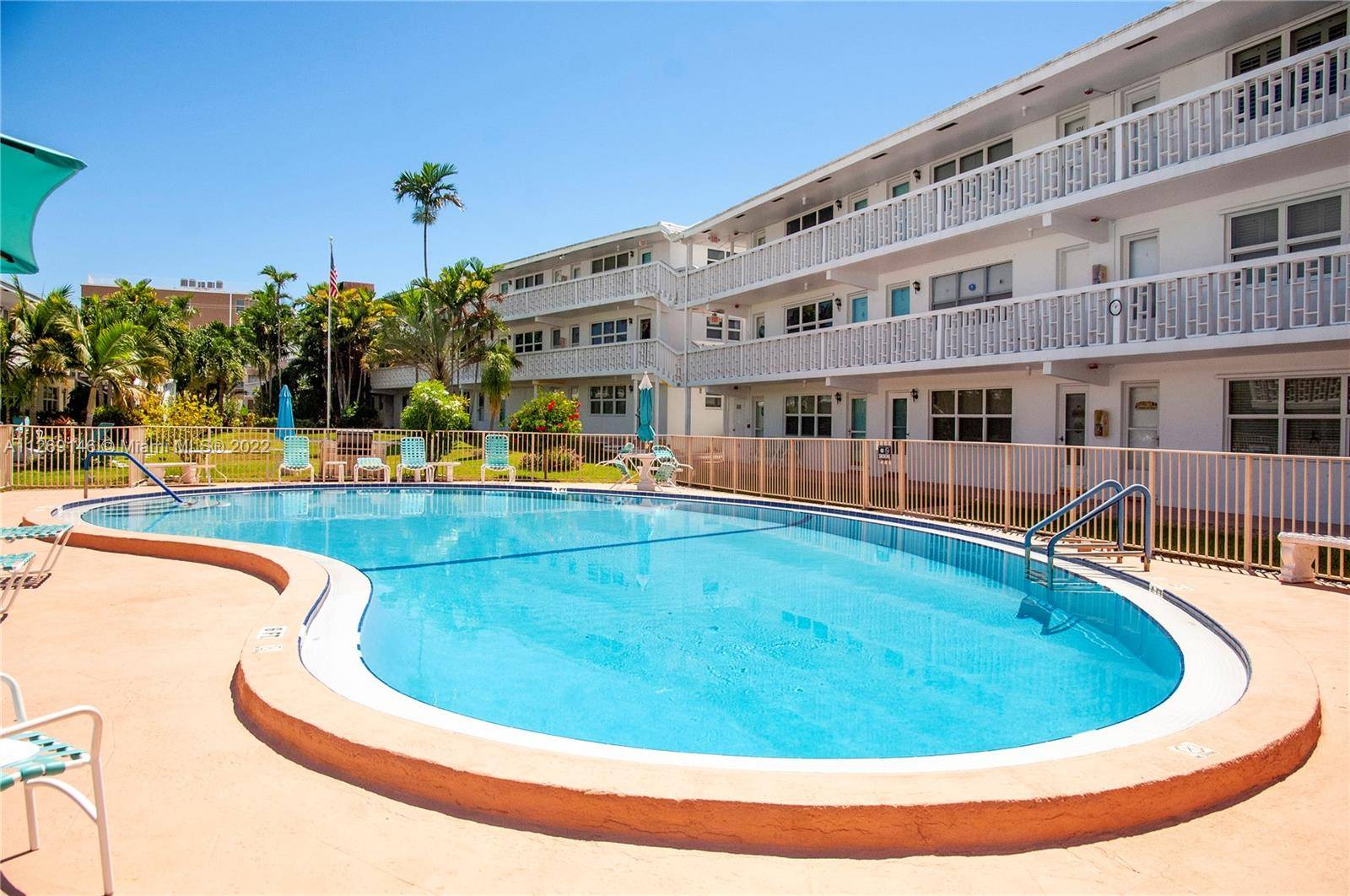 Lauderdale By The Sea, FL 33308,228 Hibiscus Ave #132