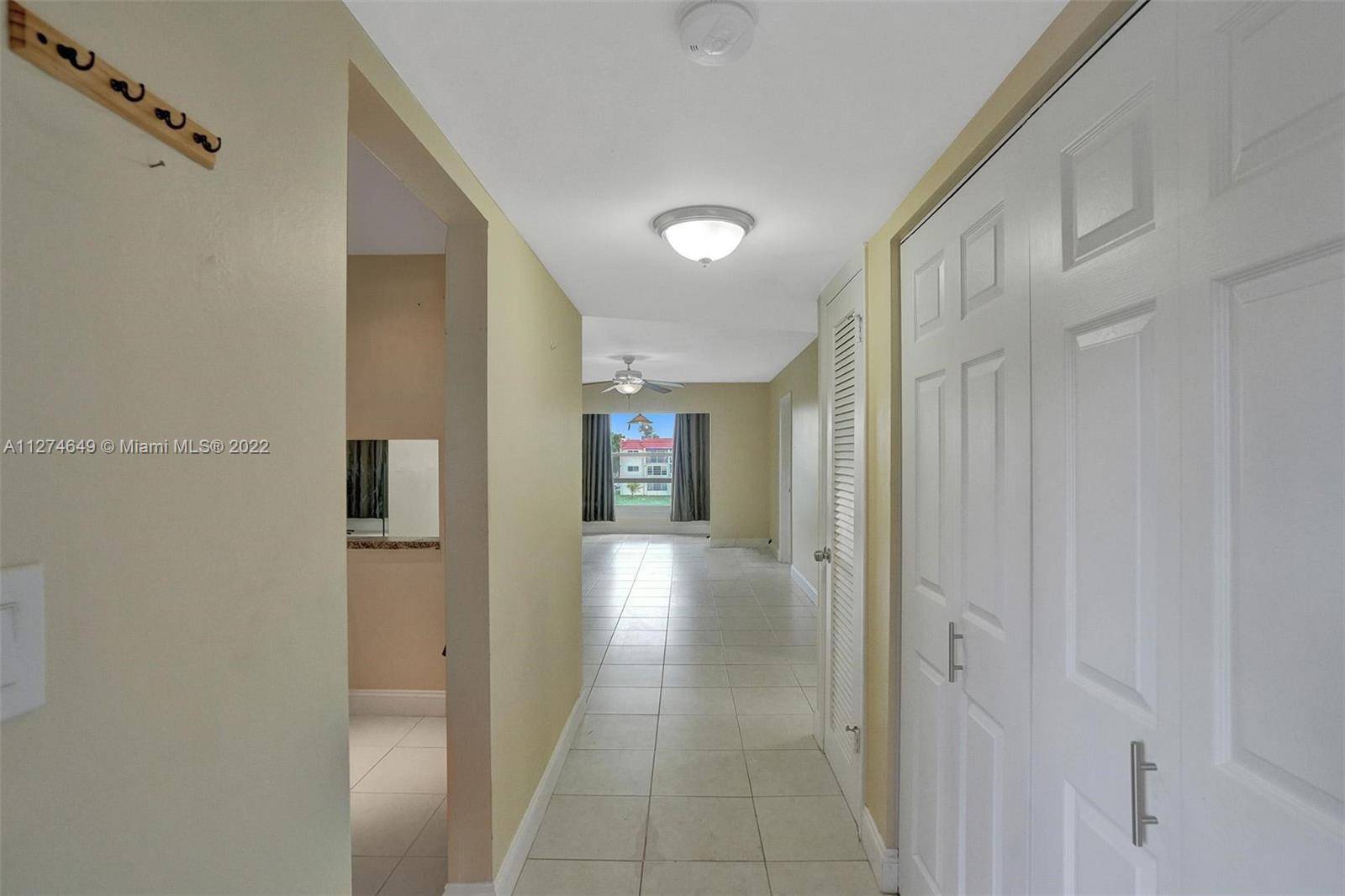 Sunrise, FL 33322,2750 W Sunrise Lakes Dr #312