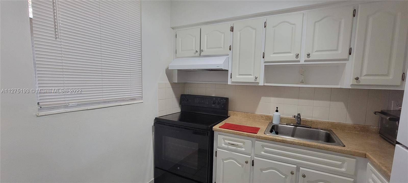 North Miami, FL 33161,13655 NE 10th Ave #103