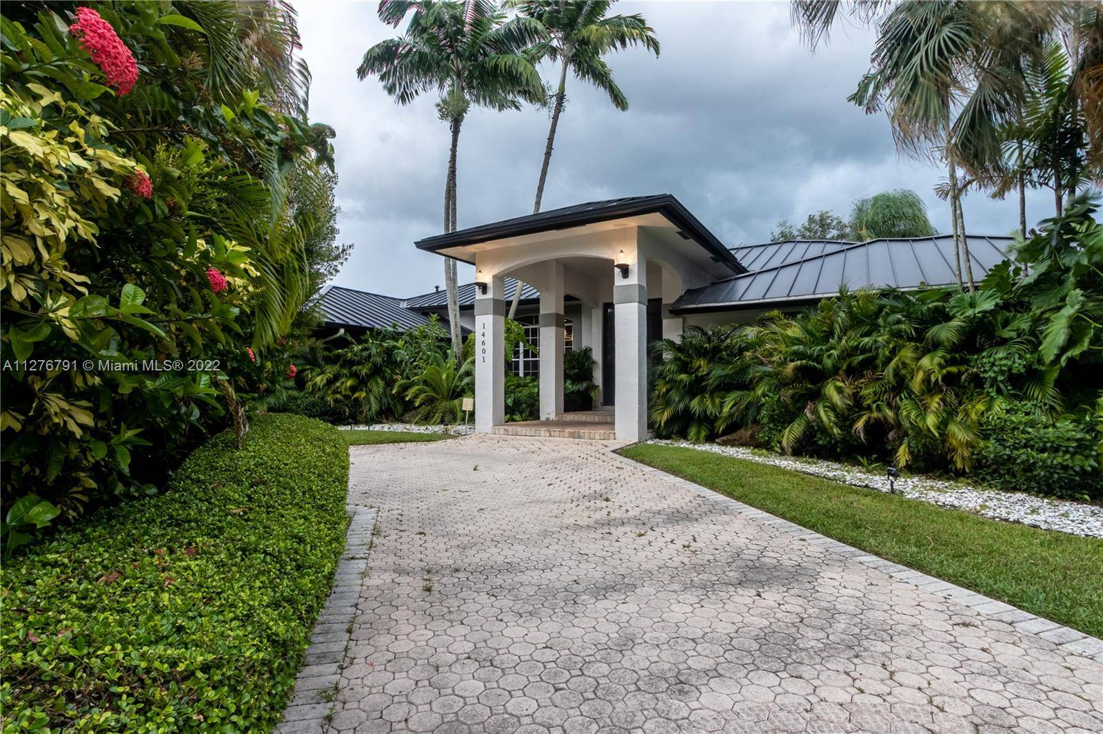 Miami, FL 33176,14601 SW 99th Ave
