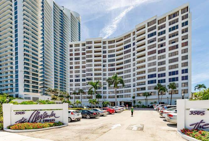 Hollywood, FL 33019,3505 S Ocean Dr #305