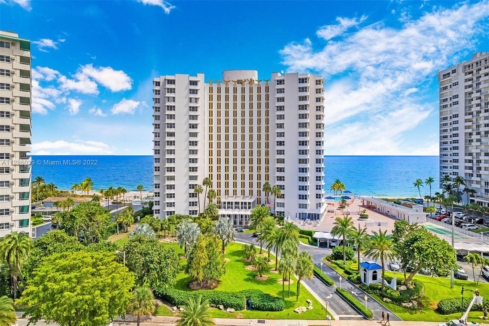 Lauderdale By The Sea, FL 33308,3900 N Ocean Dr #2H